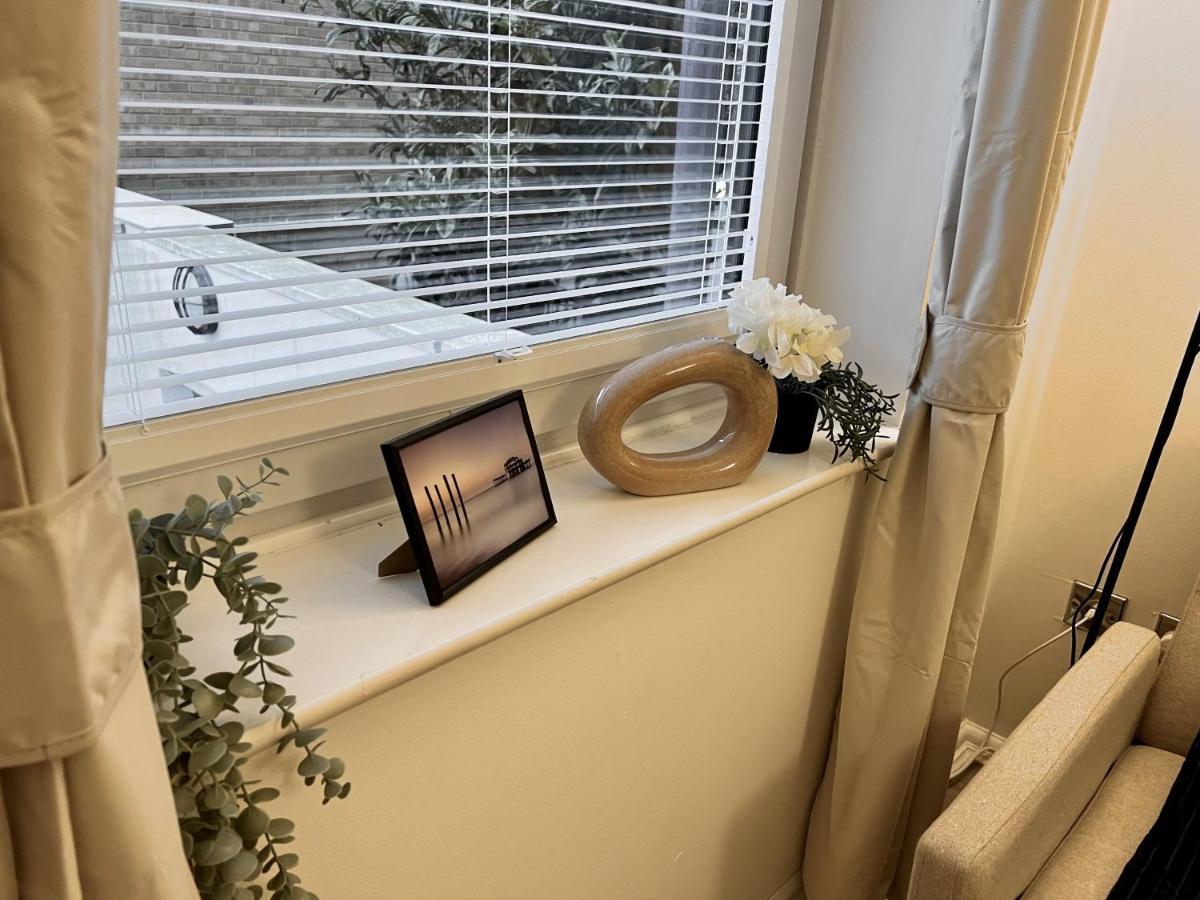 Charming 1Br Next To The Lanes By Sullivan Stays Hove Extérieur photo